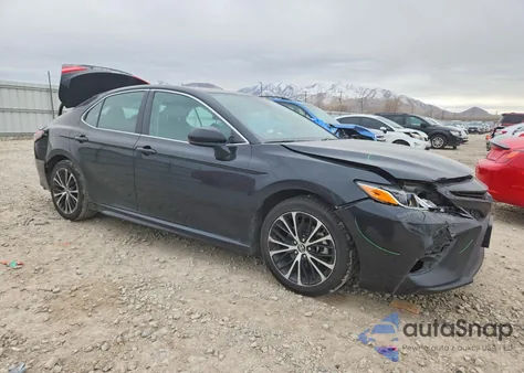 2019 Toyota Camry Se z USA, uszkodzony, nr VIN 4T1B11HK2KU821061